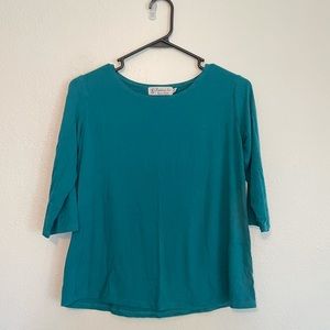 🎄10/$15 Fighting Eel Top